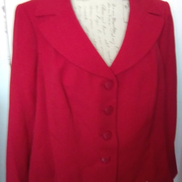 SIZE 16W LE SUIT RED BLAZER BUTTON UP - Picture 2 of 2